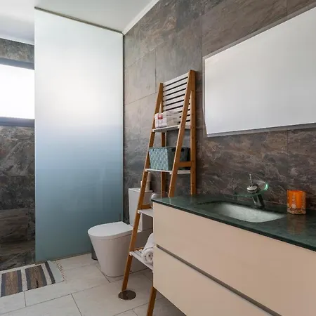 Plaza With Private Pool Calheta (Madeira)